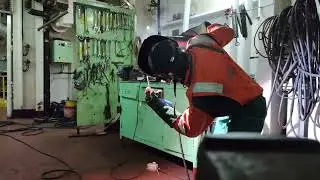 container ship engine room pipe fabricating and welding 🇱🇰