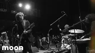 The Moonquakes - Non Sederti Su Di Me (Official Video)