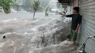 Monster Flash Floods Caught On Camera ! Most Horrific Monster Flash Flood India Caught On Camera