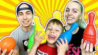Learn Colors + Finger Family Song. Pretend Play Color Bowling!