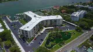 Harbor Towers Yacht & Racquet Club - 5855 Midnight Pass Rd, Siesta Key FL