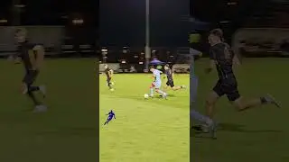 A bit of magic from UIC's #7 & #16 to get away. What do you guys think. Foul or play on?