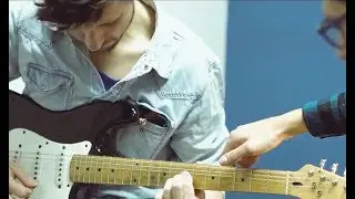 Уроки игры на гитаре в Минске - Музыкальная школа JAM | Джем