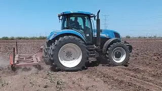 T6080 Cruzando SUBSUELO 7 TIMONES A 55 CMS RECIEN COSECHADO DE PAPA TERRENO COMPACTADO POR TRAILERS