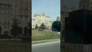 Прекрасное архитектурное здание в центре Баку отель Court Yard by Marriott