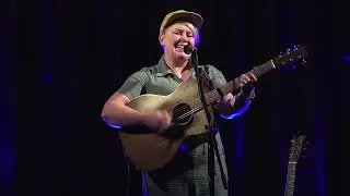 Gr&aacute;inne Hunt at The Live Room at Saltaire