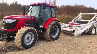 TEST ciągnika TYM T1054 z maszyną do czyszczenia plaży ! 2015 !