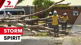 Bribie Island residents facing third night in the dark | 7NEWS