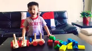 Stacking Train | Melissa & Doug