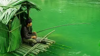 3days making a bamboo raft by the big stream, fishing for food, and sleeping alone overnight