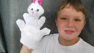 Reading with Puppets