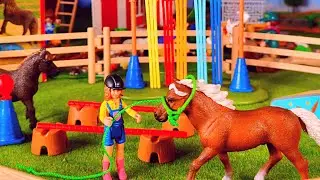 Schleich Pony Agility Training Unboxing & Speed Build 42481
