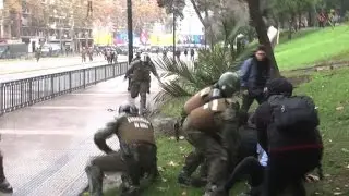 Oves 100 students arrested in Chile during clashes with police