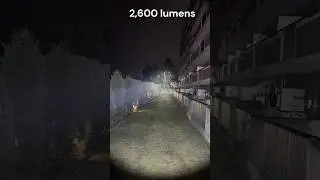 【オーライト】Olight Warrior X 4　2,600 lumens　Beam Shot　#flashlight