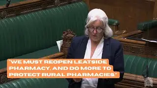 Caroline Voaden delivers petition to reopen Leatside Pharmacy in Totnes