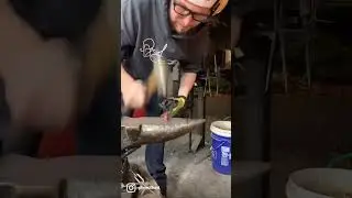 Forging a tiny anchor⚓️🔥
