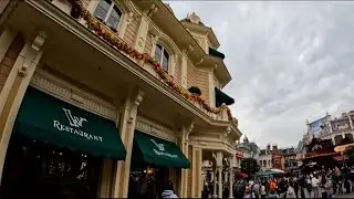 Disneyland Paris 2025 - Walts Restaurant Disneyland Park - Voorgerecht Hoofdgerecht Nagerecht €55,-