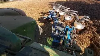 Oto jak radzi sobie pług Rabewerk po Kukurydzy 2022.JD6920 Rabewerk Star Variant 140 KC .GR Zygmunt