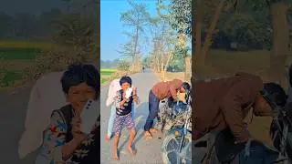 #trending #ytshorts #viral #reels #viralreels😄🤣 #comedy #comedyshorts #funny #funnyshorts #fun