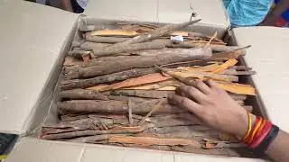 Dalchini Cinnamomum Split Cassia #mahabirstores #kolkatabarabazar #spices #spice 
