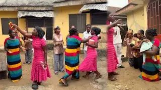 God used prophetess Blessed to exp0se a woman who used jůjü destr0ýed her sisters mar!tal homes 