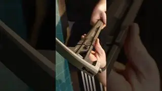 Этот прочный молот просто ВПЕЧАТЛЯЕТ! #шорты