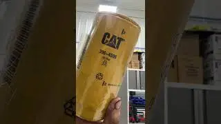CAT filter installation 6.7 Cummins  #cummins #milwaukee #snapon #67cummins #oilchange
