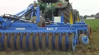 LEMKEN Karat - Travail intensif en déchaumage superficiel comme en profondeur
