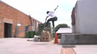 Plunkett is pro (2012)