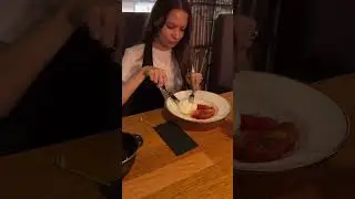 Пробуем буррату с томатами в Сыроварне #kudago #food #restaurant #cheese