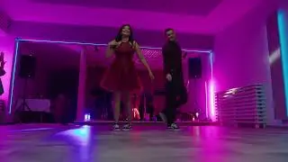 Niki & Valentin - Menyecsketánc