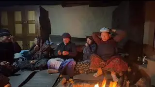 पहाडतिरको गॅाउ घरमा एसरी सिस्नु पकाएर खाईन्छ !