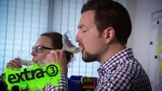Panodrama - die Reporter: Geht es im Fu&szlig;ball nur ums Geld? | extra 3 | NDR