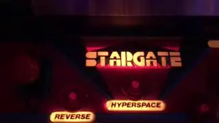 WILLIAMS ELECTRONS STARGATE COCKTAIL TABLE ARCADE MACHINE FROM 1981 PRETTY RARE!
