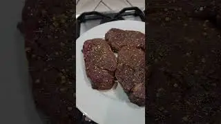 eye fillet steaks for dinner #steak #steakhouse #steak_cooking #bbq #food #yummy #beef #beefrecipe