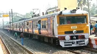 Bongaon to sealdah bongaon local arrival and departure from# ashoknagar statio#train #trainsrow#sdh