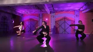 BASIC FLOORWORK | SARUDA (CHOREOGRAPHY)