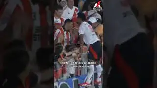 &iexcl;As&iacute; festej&oacute; Miguel Borja su gol ante Lan&uacute;s con los hinchas en la tribuna! ⚽️🇨🇴💯