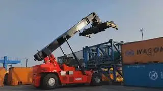 SOCMA 45t reach stacker HNRS4531Gulf job Reels Gulf jobs Reels information...