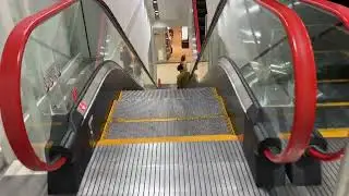 【東芝製】ピオレ姫路店⭐️降りエスカレーター