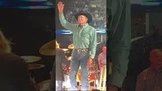 You can text me on  Gmail georgestrait25737@gmail.com