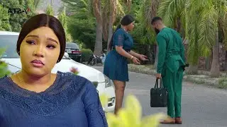 She Met Him On Her Way Stranded And Offered To Help Not Know She Just Won The Heart Of A Rich Man