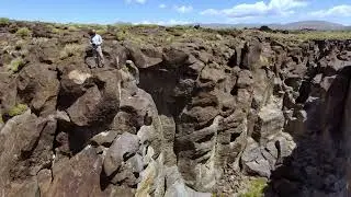 Fossil Falls hike