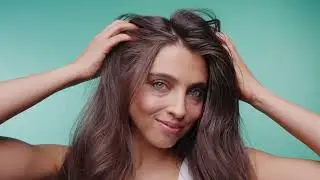 How To Use Batiste Non-Aerosol Dry Shampoo Powders | Batiste&trade; Dry Shampoo