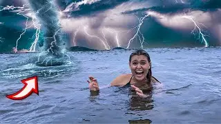 ENTREI NO MAR DURANTE UMA TEMPESTADE E QUASE ME AFOGUEI!!