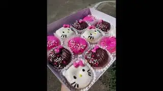Hello kitty donuts ❤💛🤍