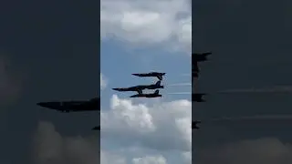 Blue Angels delta double farvel. #blues #f18superhornet #f18 #flynavy #airshow