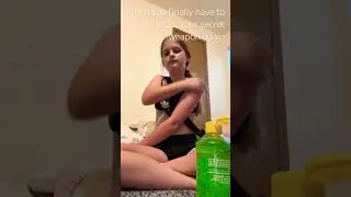 SUMMMMERRRR! #burned #sunburn #aloevera #totherescue #ytshorts #summer #subscribe