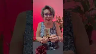 Como me relaciono com o amor? Tarot na Vida ESCOLHA uma carta