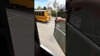 2023 IC CE Emergency Exit Window Open/Close #ICBus #ICCE #Schoolbuses #Shorts